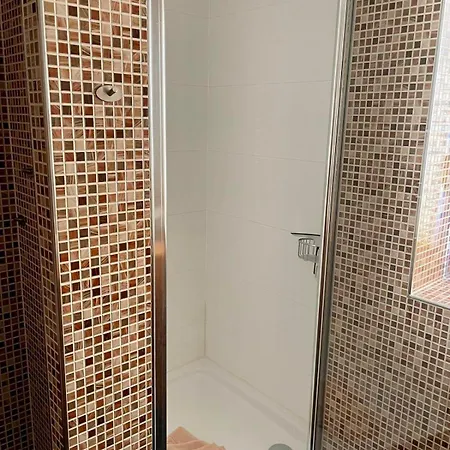 Ferienwohnung-ruegen-200m-zum-meer-all-inclusive Lejlighed *