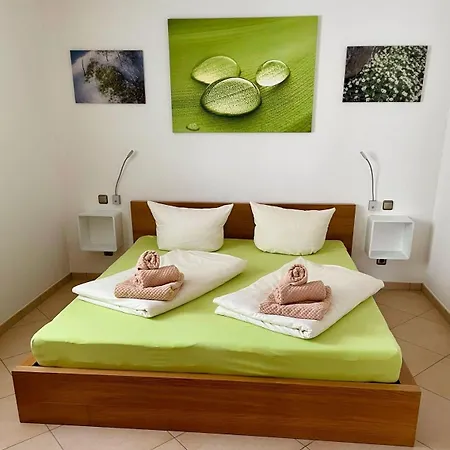 Ferienwohnung-ruegen-200m-zum-meer-all-inclusive Lejlighed *